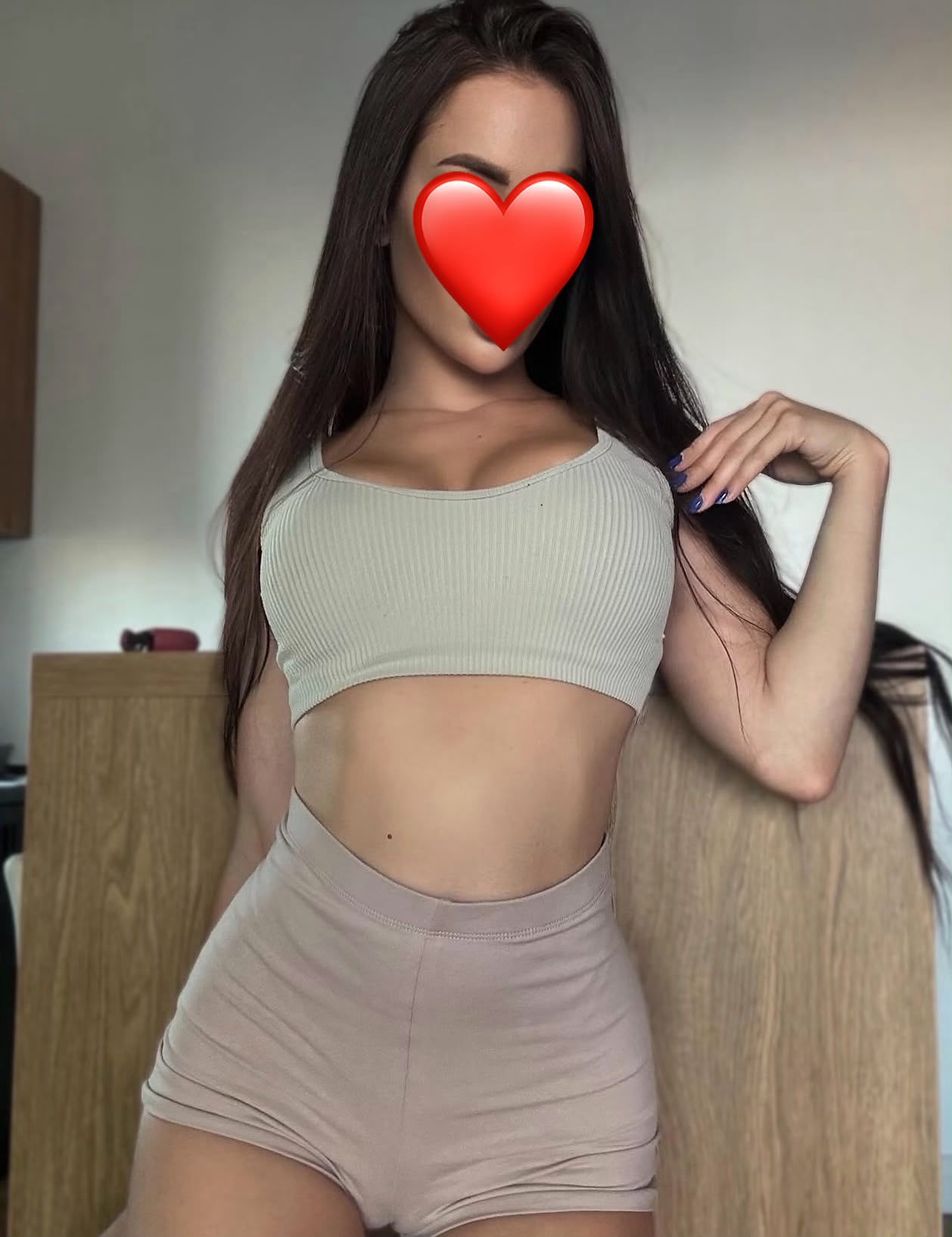 בחורה מלאת קסם שלא תשכח