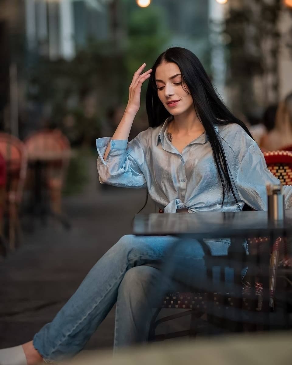 ליזה – בתל אביב- מעסה פצצה בת 25 מושלמת