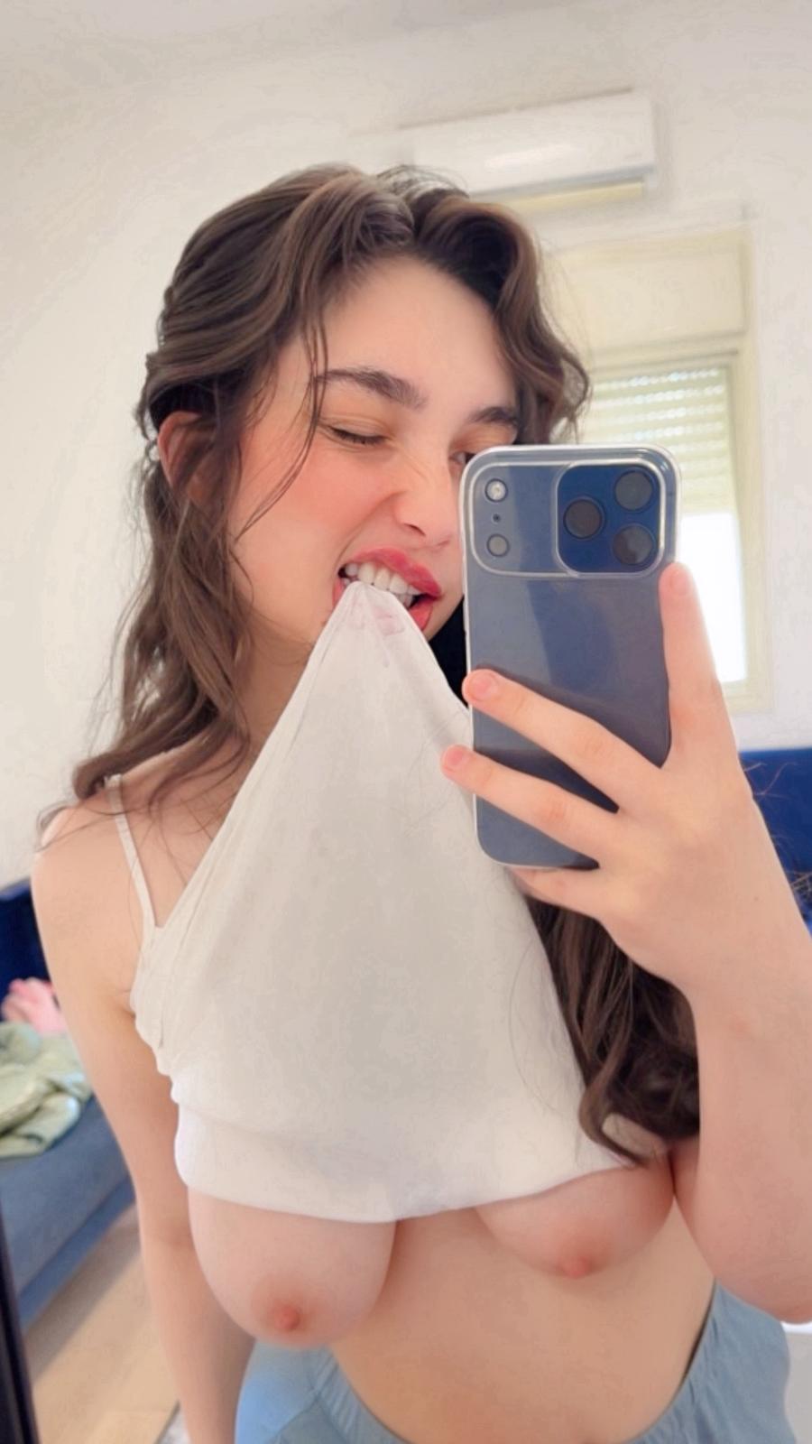 פרולה- בחיפה – בת 20 ברזילאית תיירת